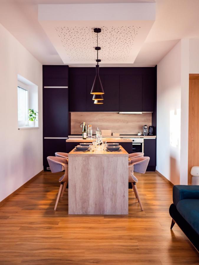 Apartman Eden Rožnov pod Radhoštěm Zewnętrze zdjęcie