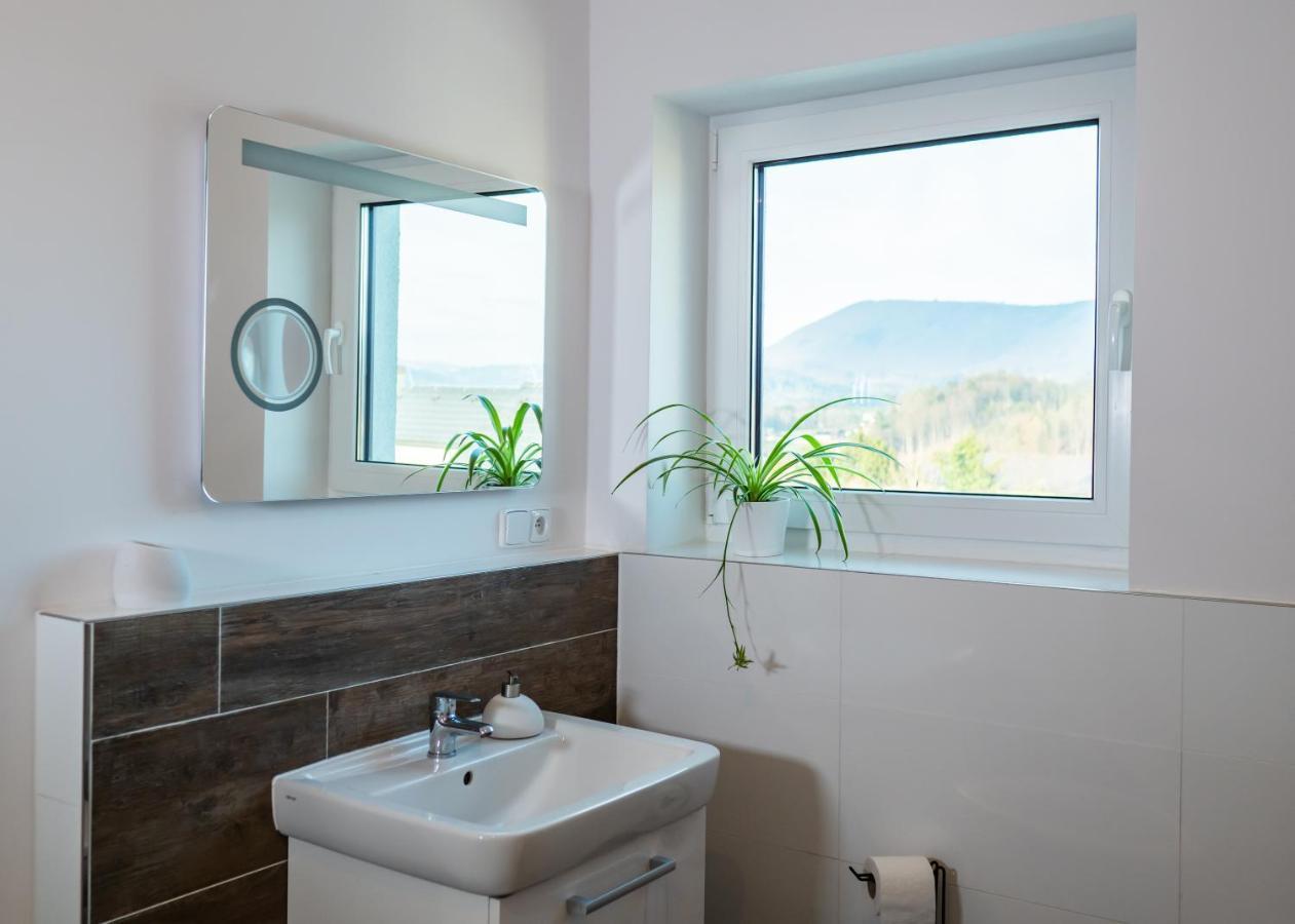 Apartman Eden Rožnov pod Radhoštěm Zewnętrze zdjęcie